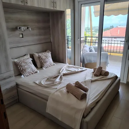 Athanasiou With Sea& Mountain Views Apartman Leptokariá